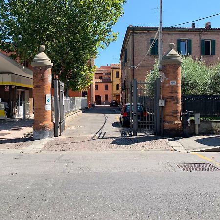 Bed In Bo Porta San Donato Apartman Bologna Kültér fotó