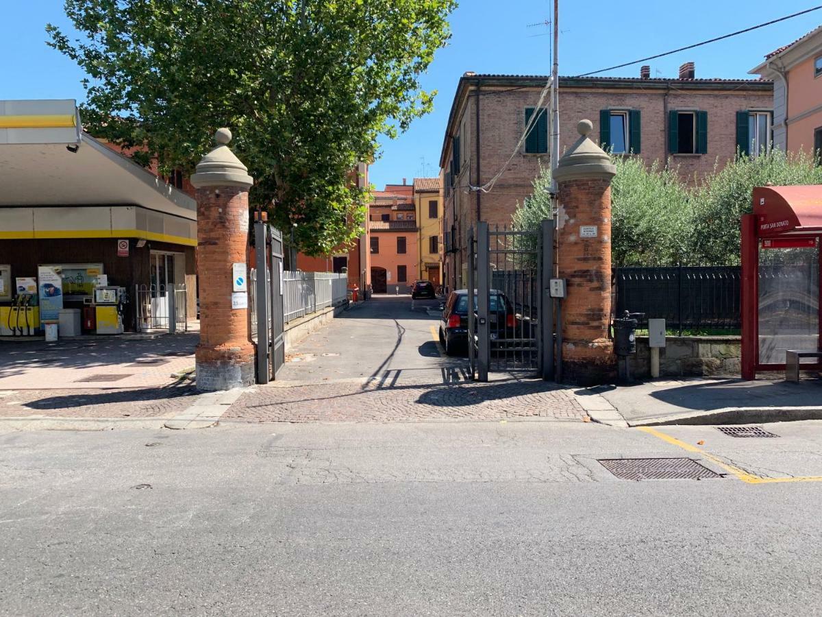 Bed In Bo Porta San Donato Apartman Bologna Kültér fotó