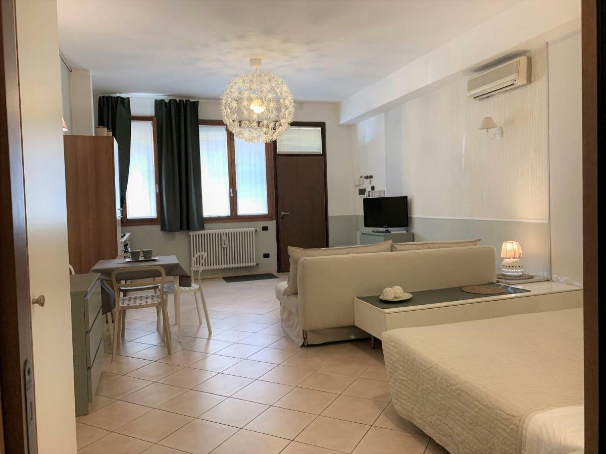 Bed In Bo Porta San Donato Apartman Bologna Kültér fotó